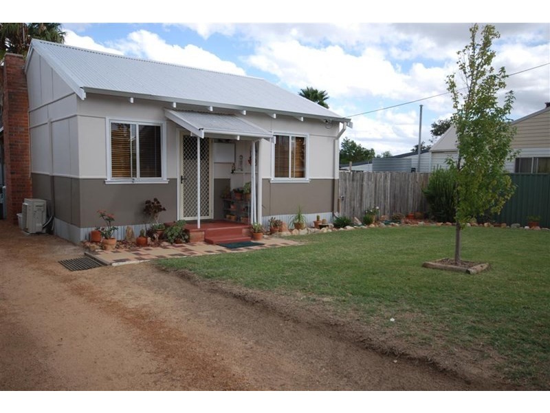 34 Grant Street, Narrogin WA 6312