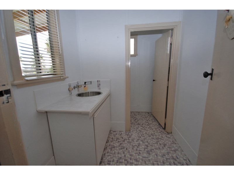 34 Grant Street, Narrogin WA 6312