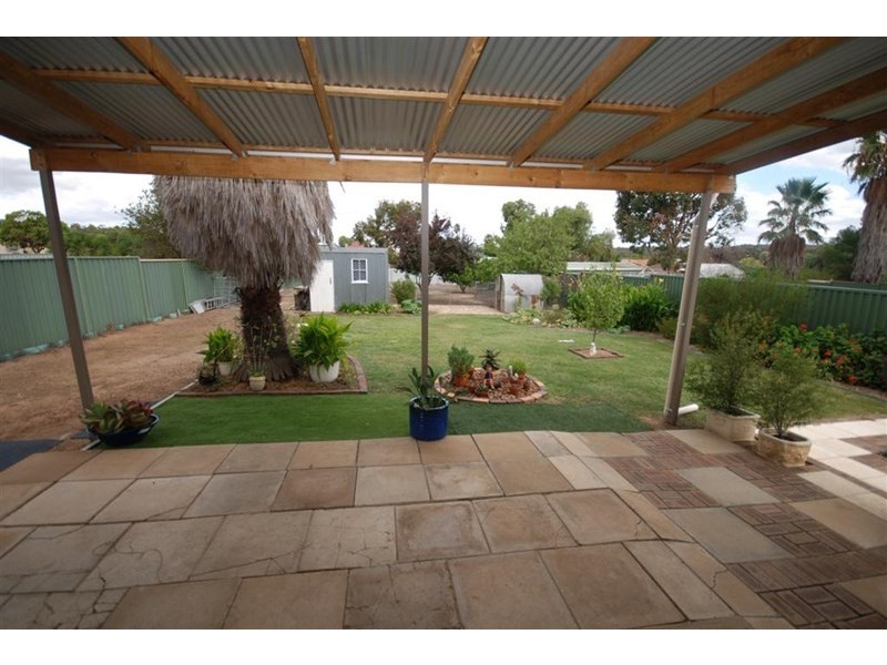 34 Grant Street, Narrogin WA 6312