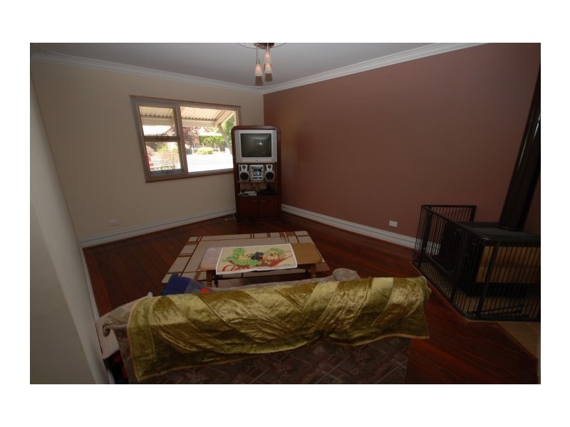 21 Hansard Street, Narrogin WA 6312