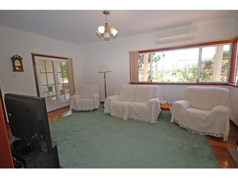 125 Narrakine Road, Narrogin WA 6312