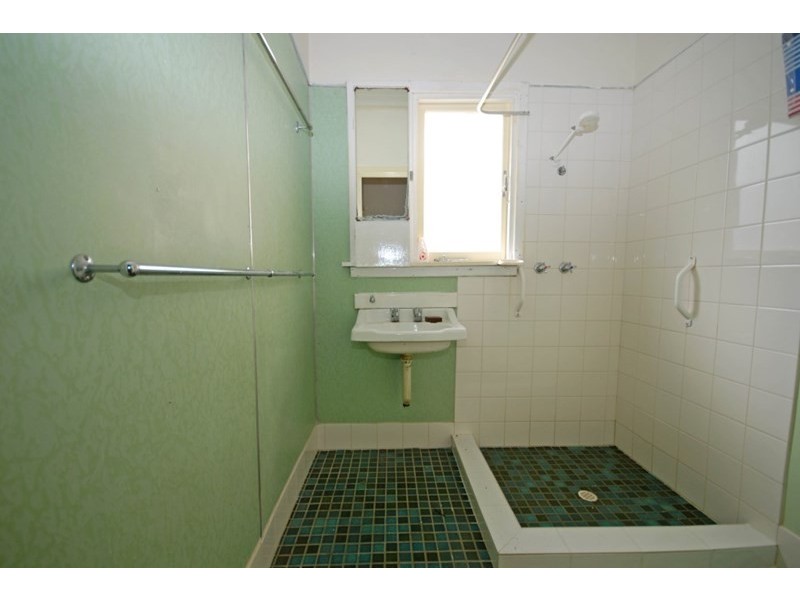 5 Clough Place, Narrogin WA 6312