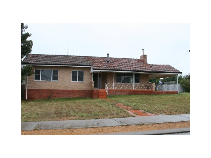 64 Raglan Street, Pingelly WA 6308