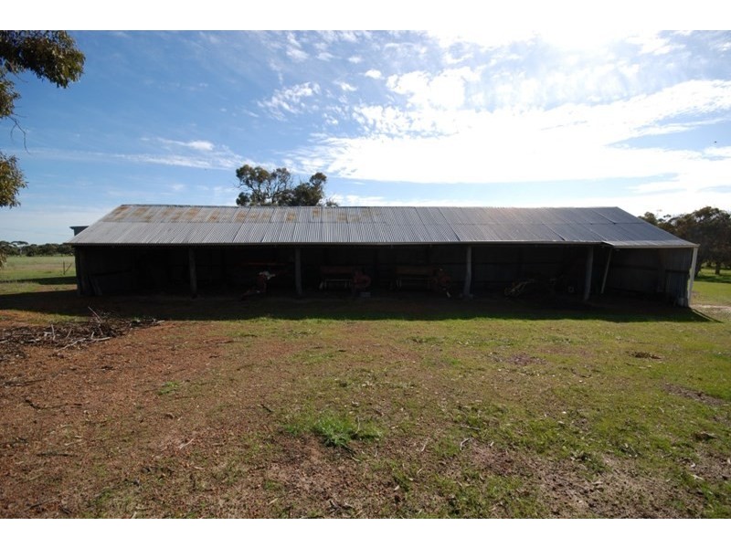 880 Popanyinning East Road, Popanyinning WA 6309