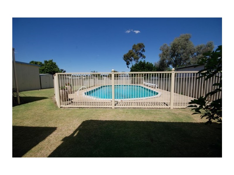 3 Pitt Street, Narrogin WA 6312