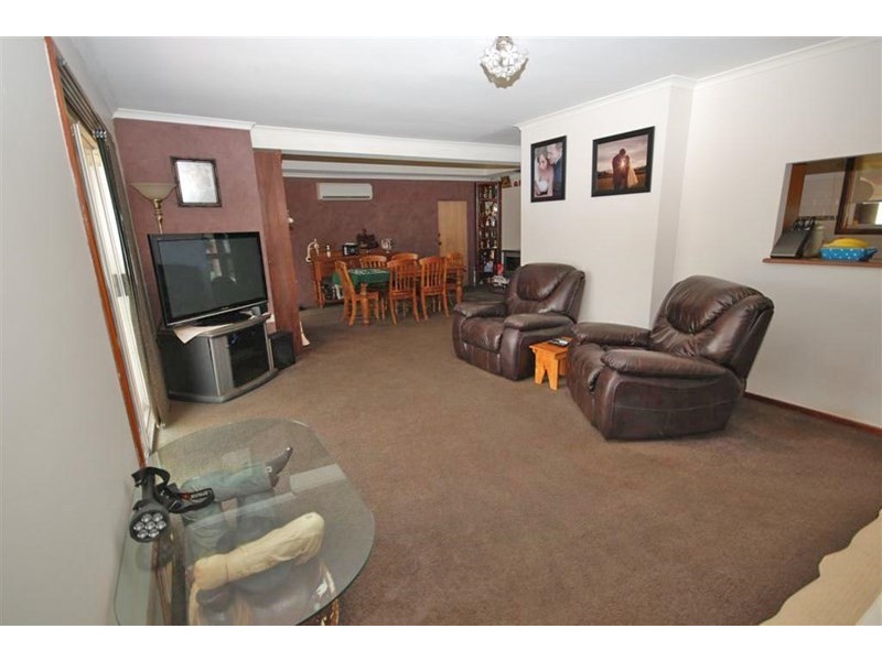 11 Florence Avenue, Narrogin WA 6312