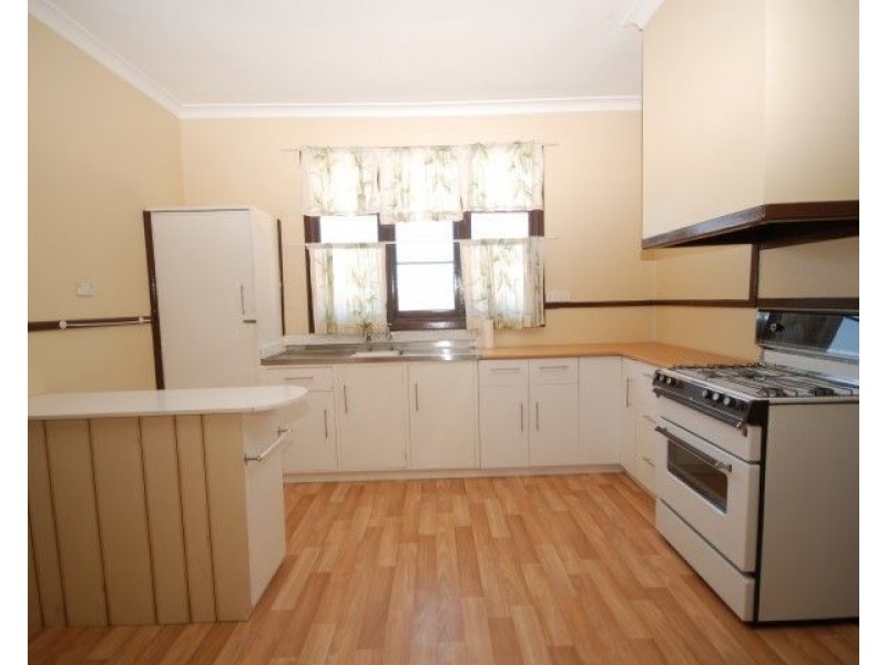 79 Fox Street, Narrogin WA 6312