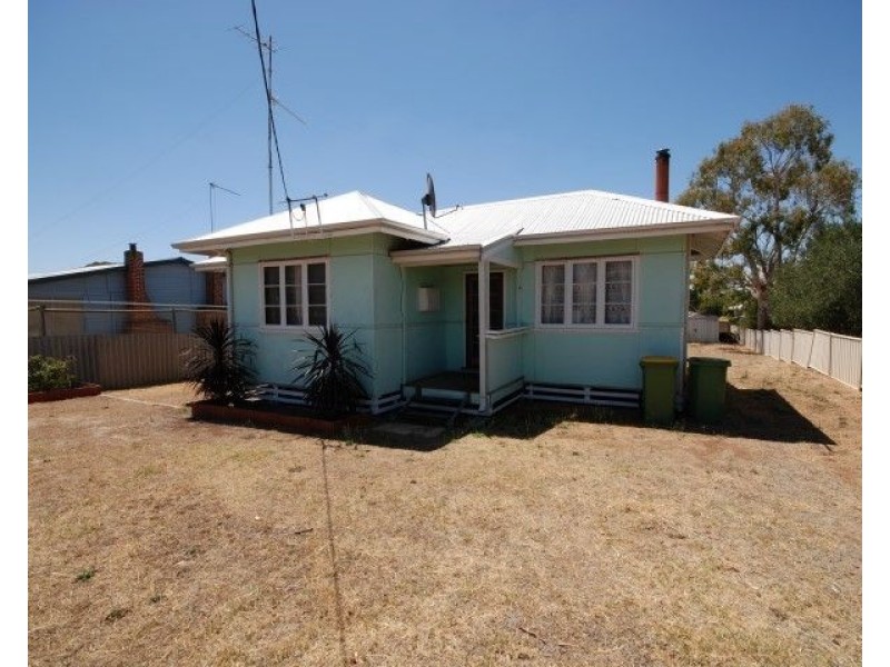 79 Fox Street, Narrogin WA 6312