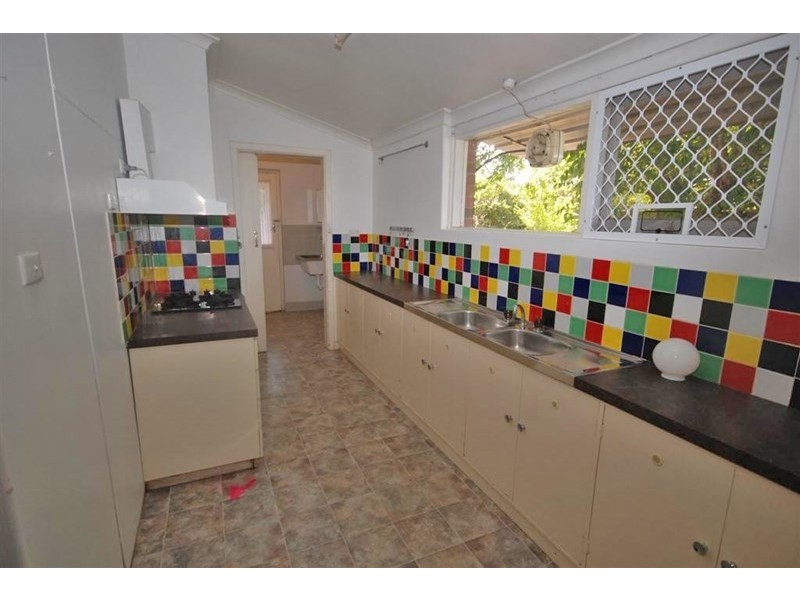 9 Park Street, Narrogin WA 6312