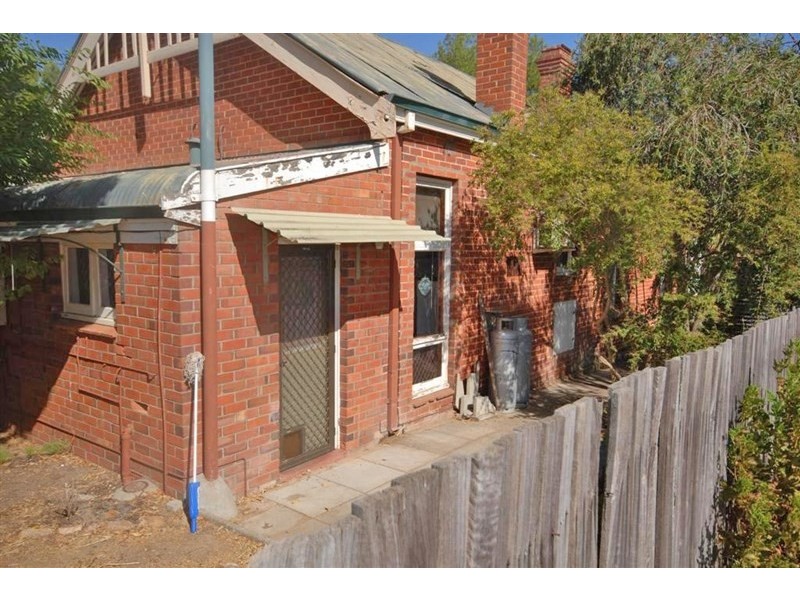 9 Park Street, Narrogin WA 6312