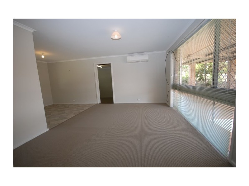 5 Hughes Street, Narrogin WA 6312