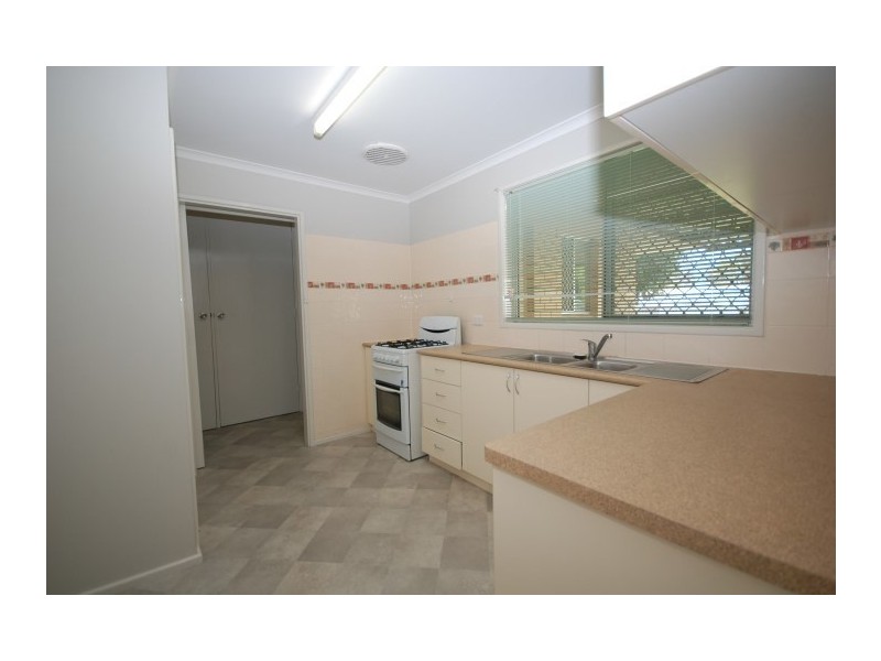 5 Hughes Street, Narrogin WA 6312