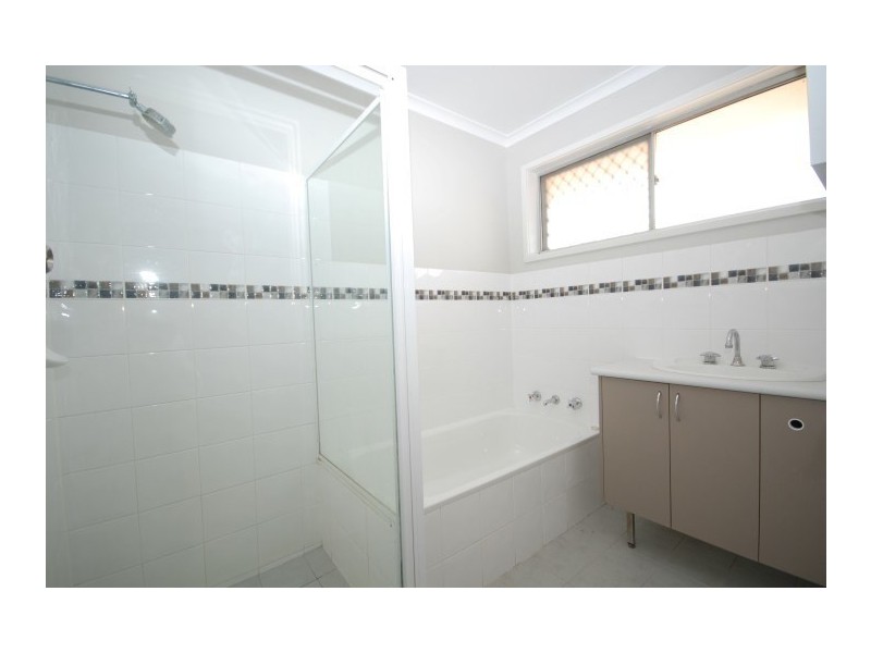 5 Hughes Street, Narrogin WA 6312