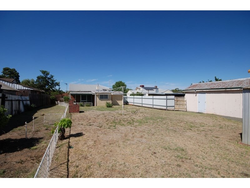 13 Grant Street, Narrogin WA 6312