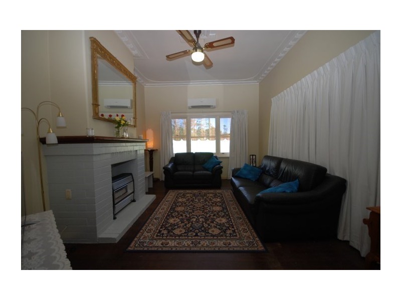 51 Raglan Street, Pingelly WA 6308