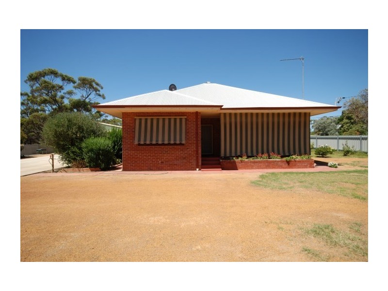 51 Raglan Street, Pingelly WA 6308