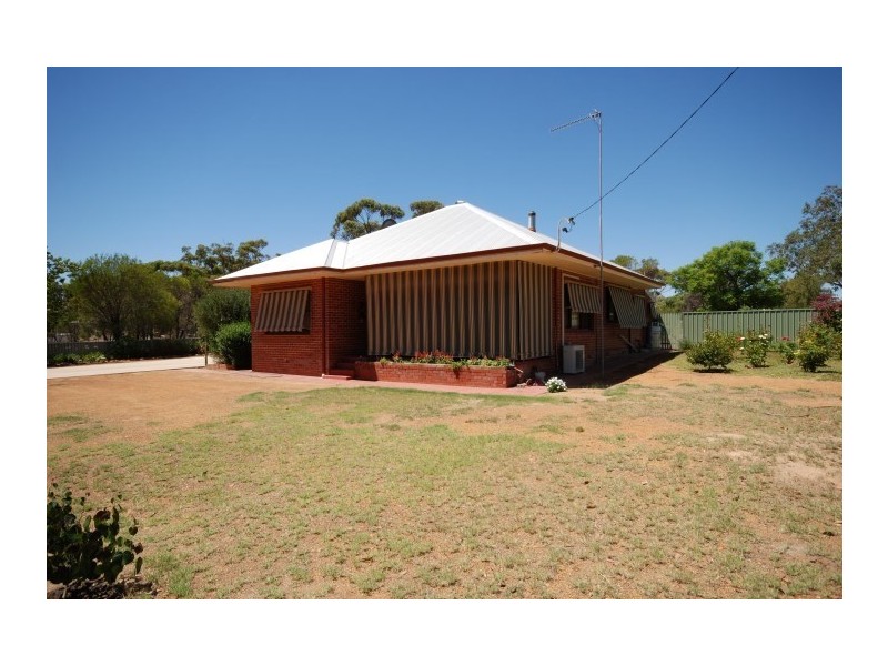 51 Raglan Street, Pingelly WA 6308