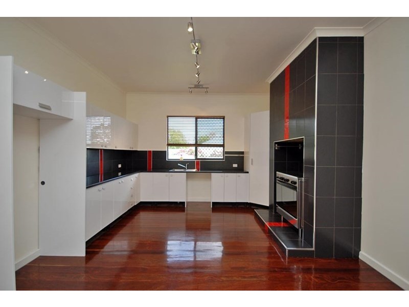 21 Argus Street, Narrogin WA 6312