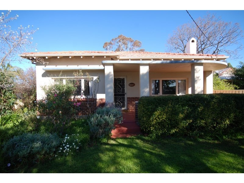 21 Williams Road, Narrogin WA 6312