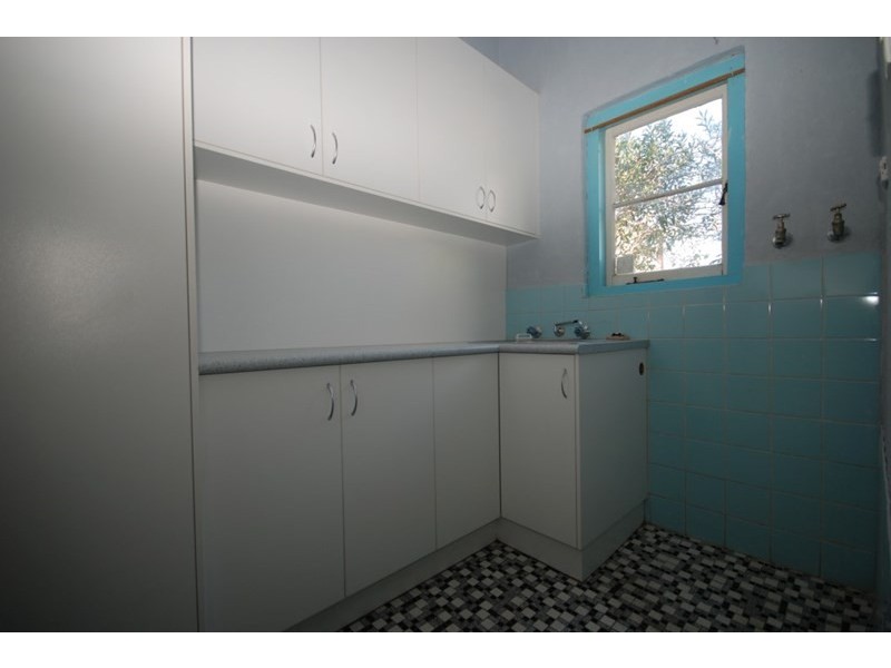 21 Williams Road, Narrogin WA 6312