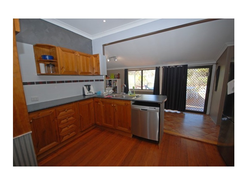 1 Forrest Street, Cuballing WA 6311