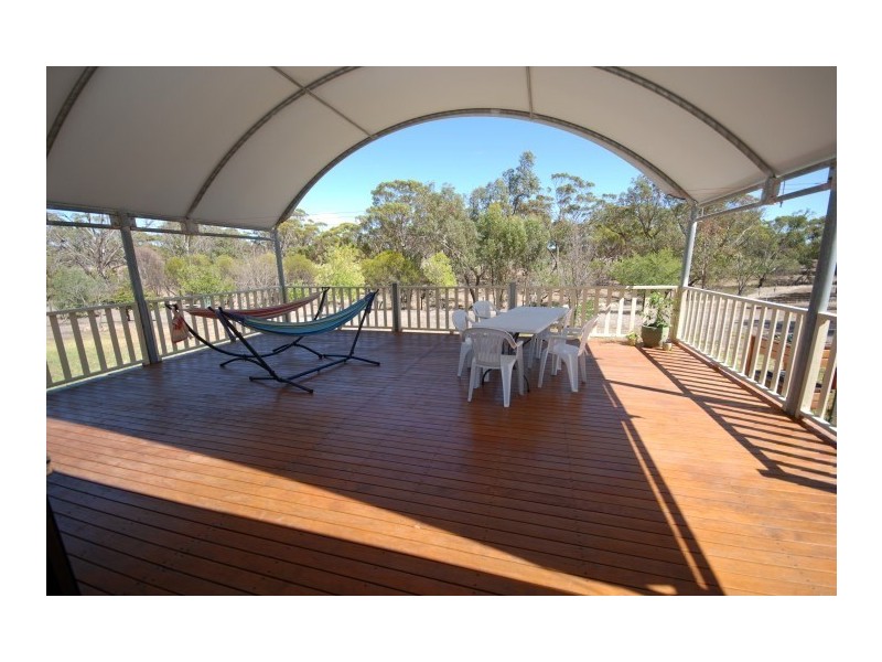 1 Forrest Street, Cuballing WA 6311