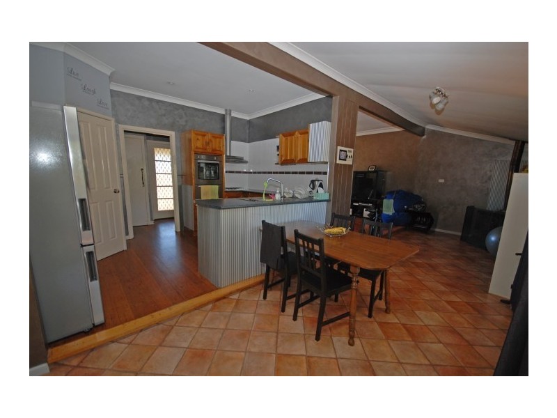 1 Forrest Street, Cuballing WA 6311