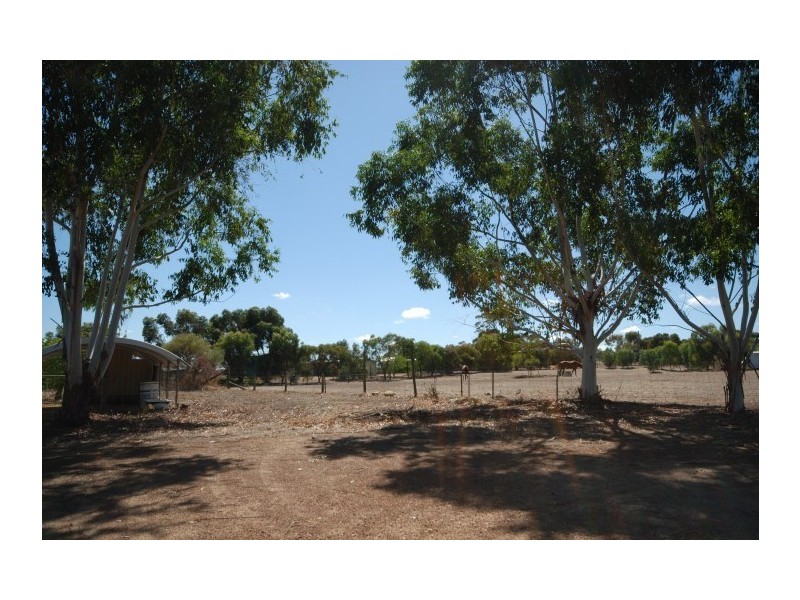 1 Forrest Street, Cuballing WA 6311