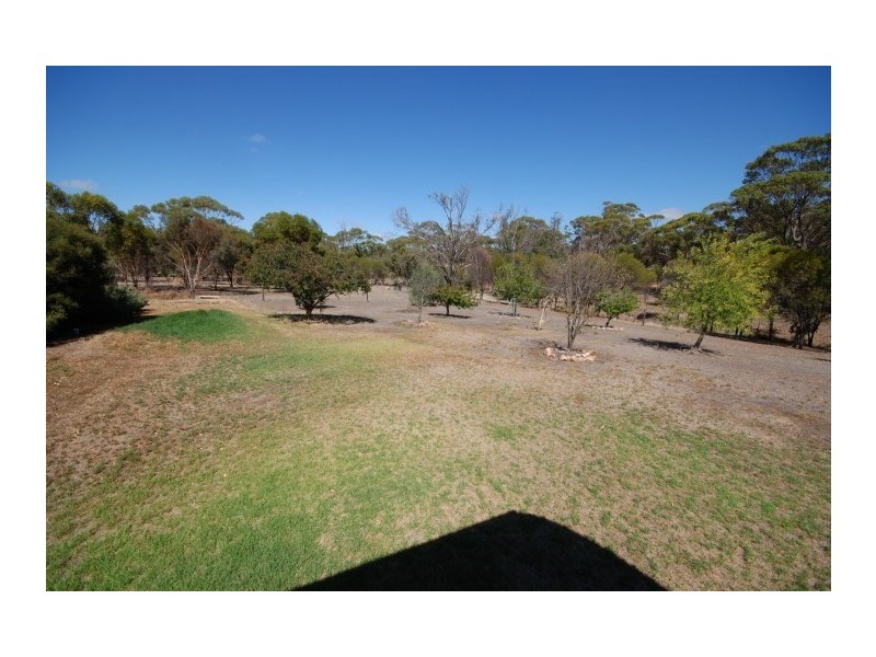 1 Forrest Street, Cuballing WA 6311