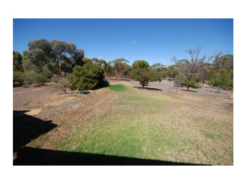 1 Forrest Street, Cuballing WA 6311