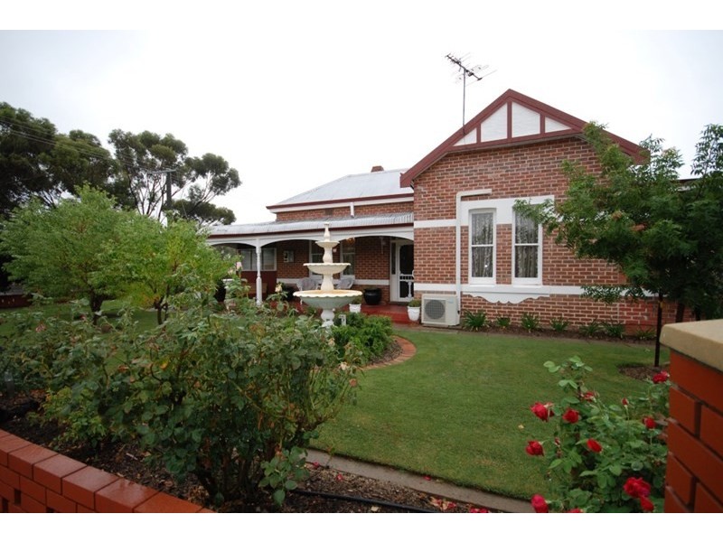 27 Johnston Street, Wagin WA 6315