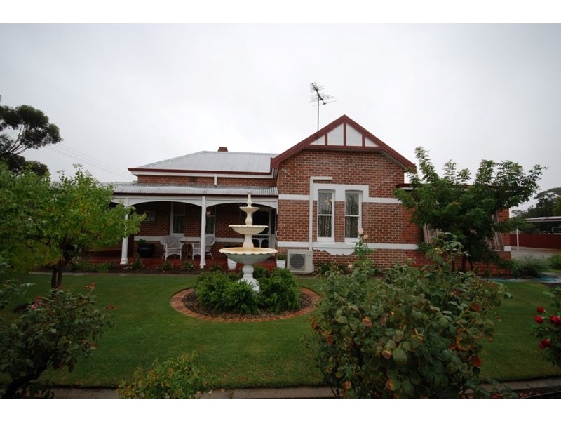 27 Johnston Street, Wagin WA 6315