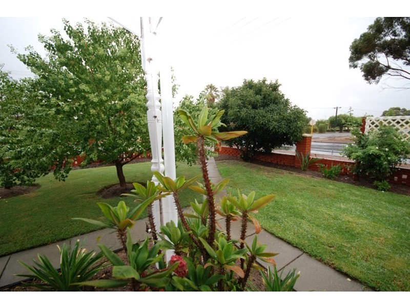 27 Johnston Street, Wagin WA 6315