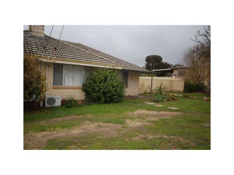 1B Sydney Hall Way, Narrogin WA 6312