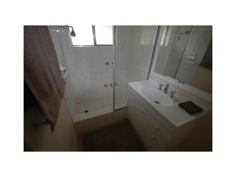 1B Sydney Hall Way, Narrogin WA 6312