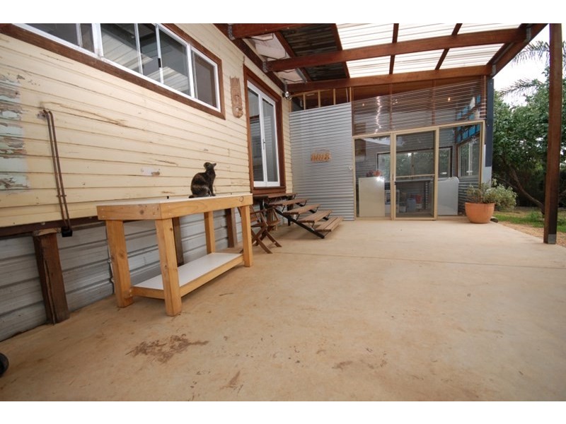 107 Doney Street, Narrogin WA 6312