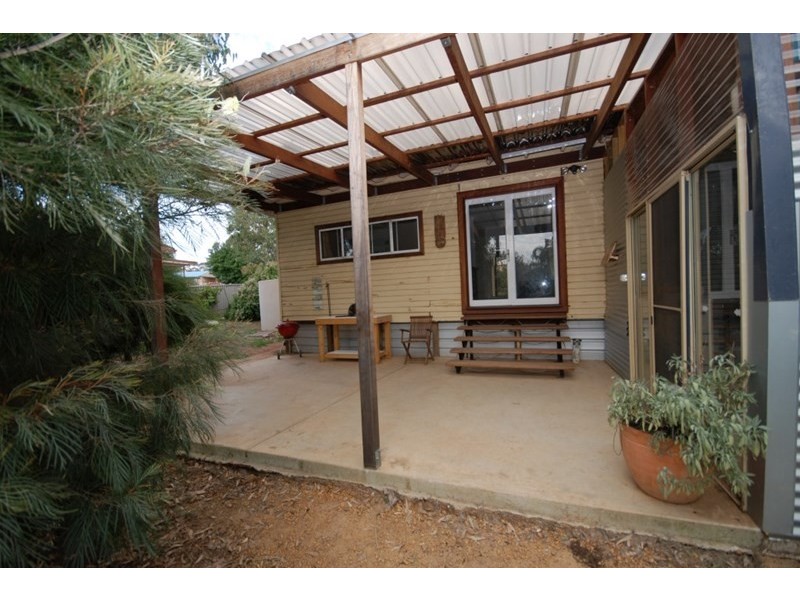 107 Doney Street, Narrogin WA 6312