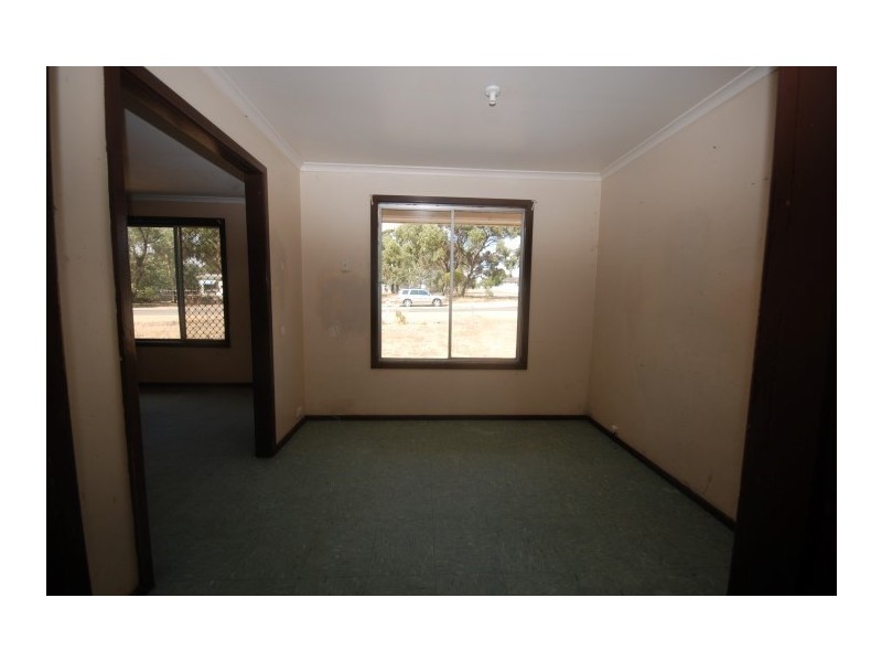 28 STRATFORD Street, Pingelly WA 6308