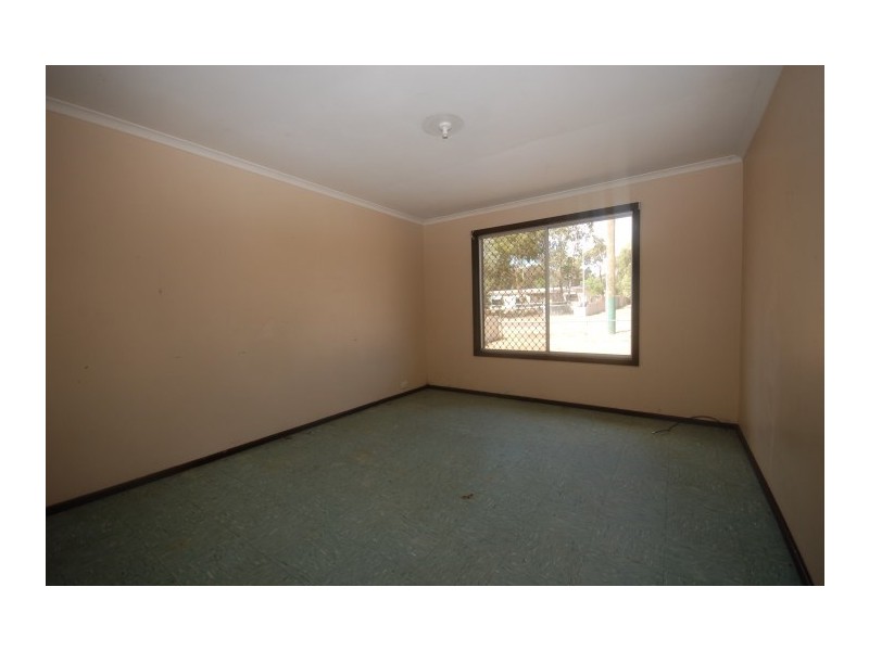 28 STRATFORD Street, Pingelly WA 6308