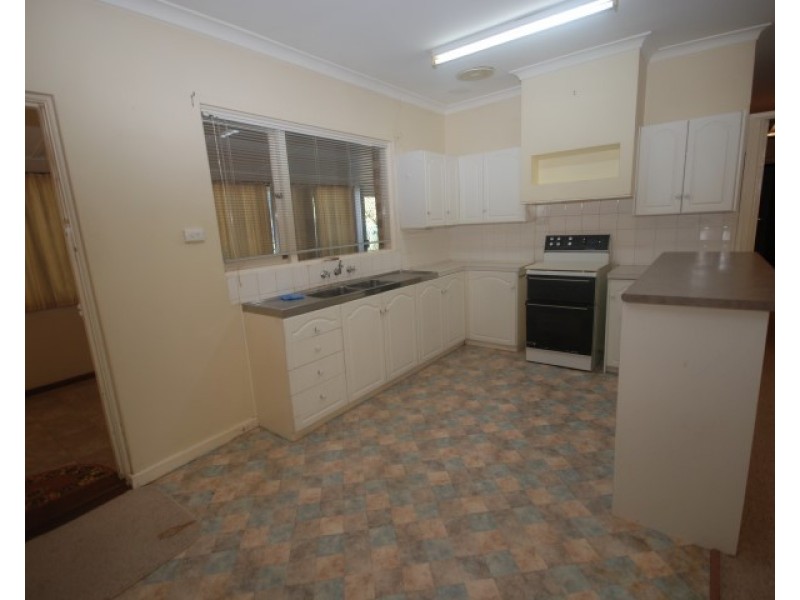 109 Narrakine Road, Narrogin WA 6312