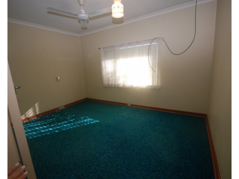 109 Narrakine Road, Narrogin WA 6312