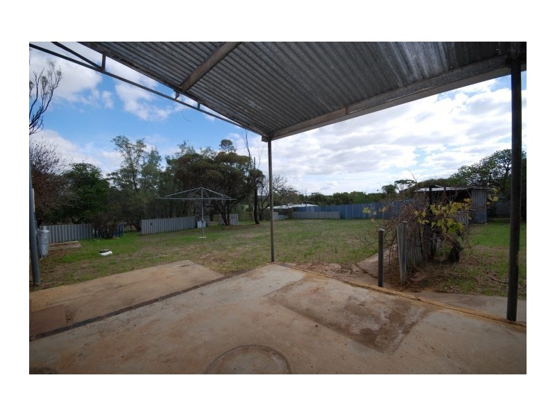 4 Sharow Street, Pingelly WA 6308