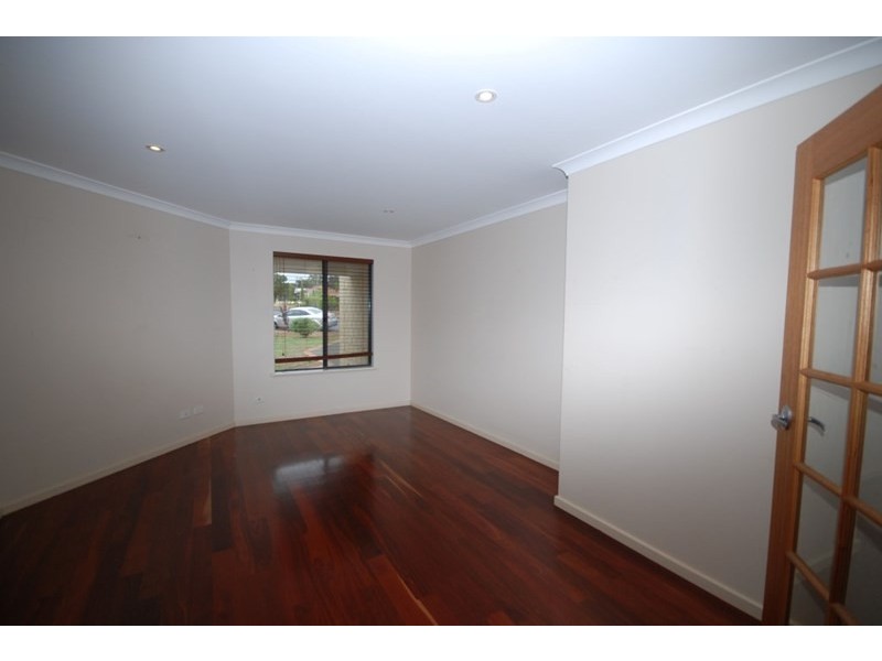 6 George Street, Wagin WA 6315