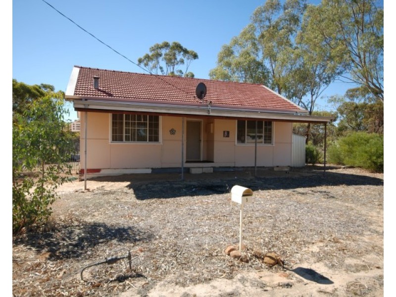 5 Railway Street, Pingelly WA 6308