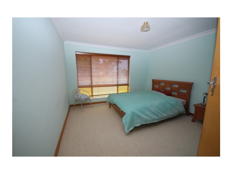 127 Narrakine Road, Narrogin WA 6312