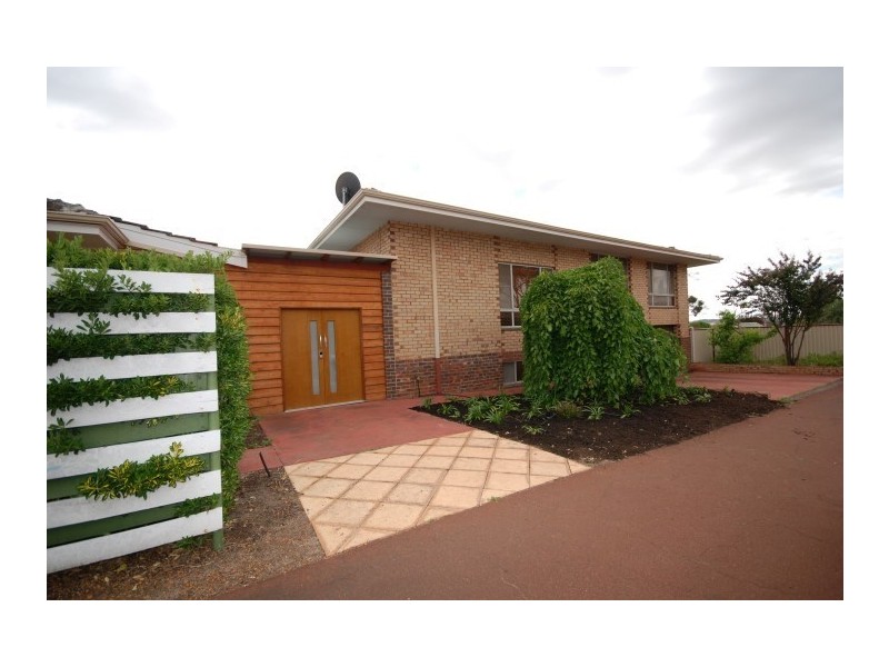 127 Narrakine Road, Narrogin WA 6312