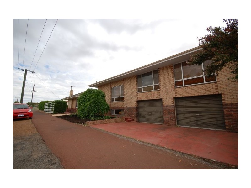 127 Narrakine Road, Narrogin WA 6312