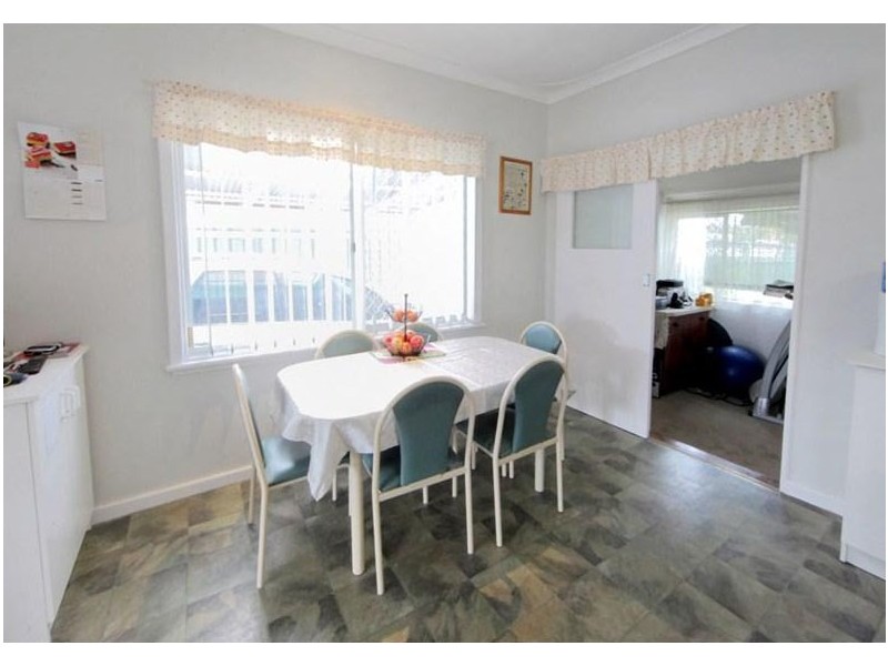 42 Grant Street, Narrogin WA 6312