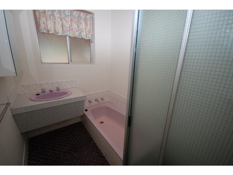 35 Garfield Street, Narrogin WA 6312