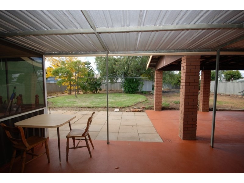 35 Garfield Street, Narrogin WA 6312